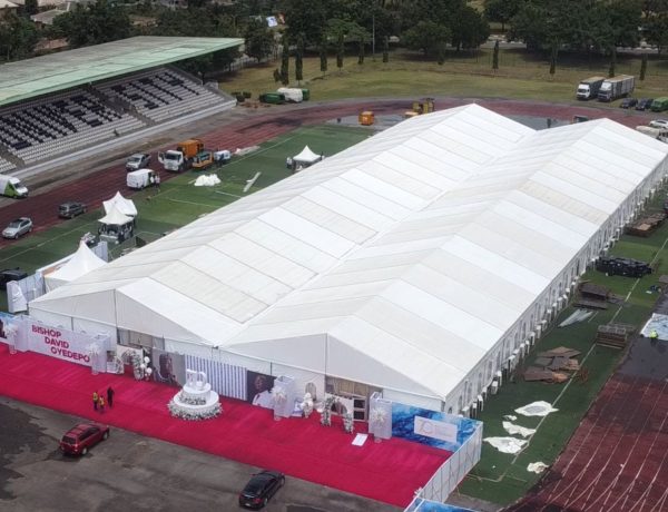 Marquee Tent (40m x 80m)